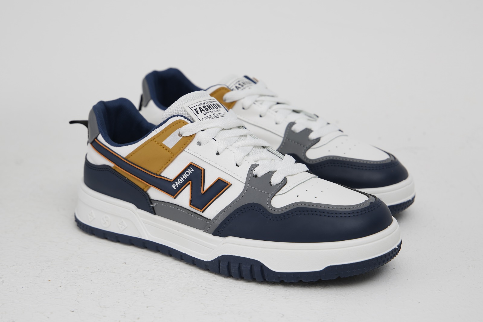 BASKET HOMME 065